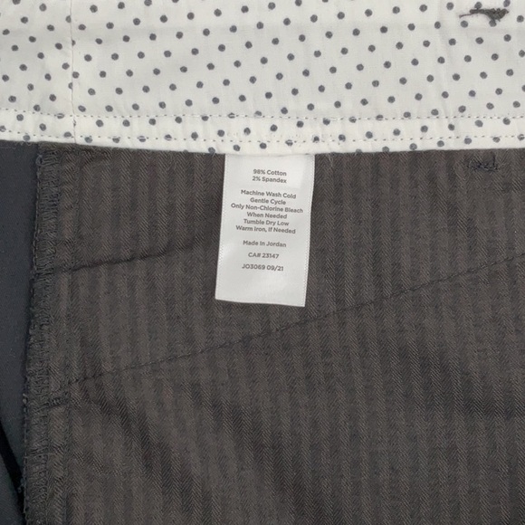NWOT Talbots Black Perfect Short Bermuda Shorts Size 8 10.5” Inseam - Picture 4 of 9